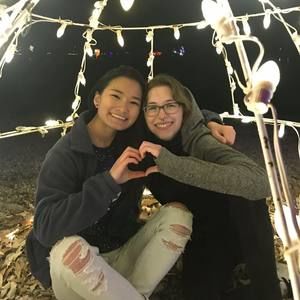 Meet your Posher, April jean